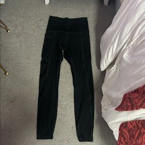 Gilly Hicks Black Recharge Leggings